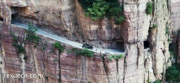 中国十大最美公路，能够让人听到就怦然心动、血脉偾张